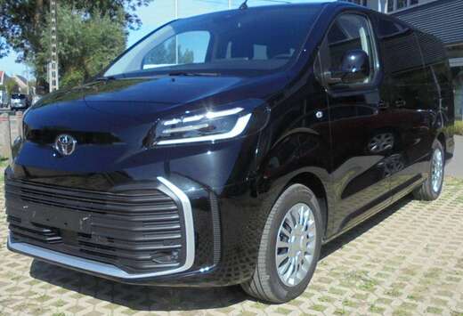 Toyota Verso Shuttle 9PL 2.0D - ADAPT CRUISE - CAMERA