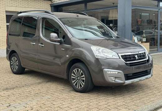 Peugeot FACELIFT! / STYLE! / EURO 6b! / GEKEURD VVK!