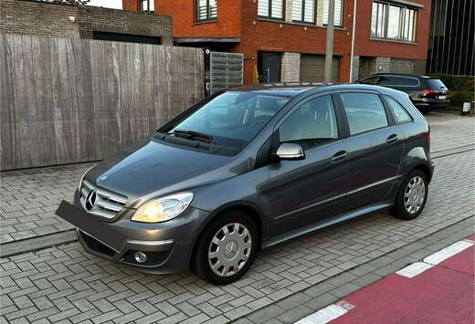 Mercedes-Benz 2.0 CDI  2011 navi airco