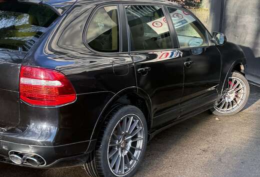 Porsche Cayenne GTS 4.8i V8 Tiptronic S