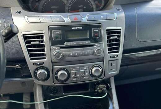 SsangYong 220 e-XDi 2WD