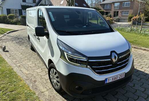 Renault 2.0 dCi 29 L2H1 Grand Confort