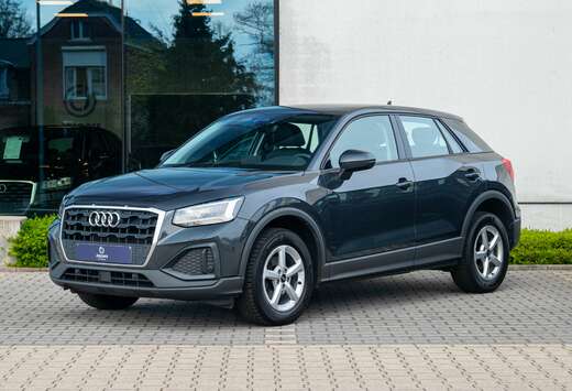 Audi Q2 35 TFSI Business Edition