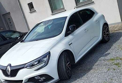 Renault Mégane IV Berline TCe 300 RS Trophy