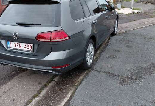 Volkswagen 1.6 TDI SCR DSG Comfortline