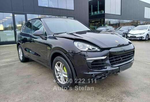 Porsche Cayenne S Hybrid Tiptronic S