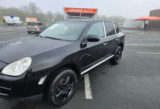 Porsche 3.2i V6 Tiptronic S