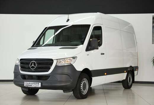 Mercedes-Benz 317CDI L2H2 AUTOMAAT MBUX-10\