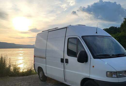 Peugeot Offgrid camper