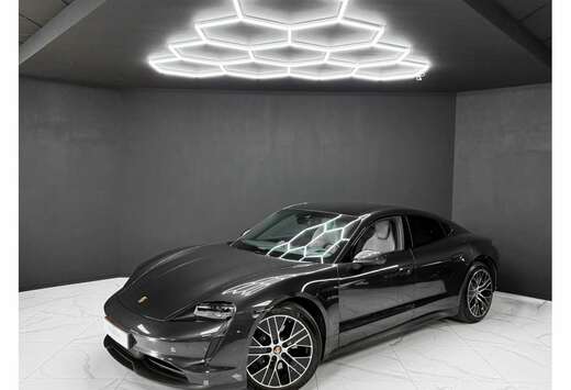 Porsche Performance Batterie / Sport Chrono / Pano /  ...