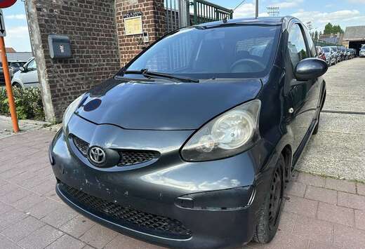 Toyota 1.0 I MET 161DKM HANDELAARS & EXPORT