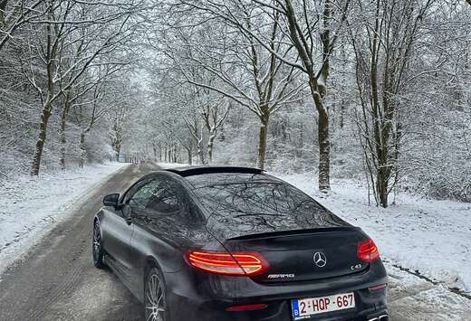 Mercedes-Benz 4-Matic Coupe