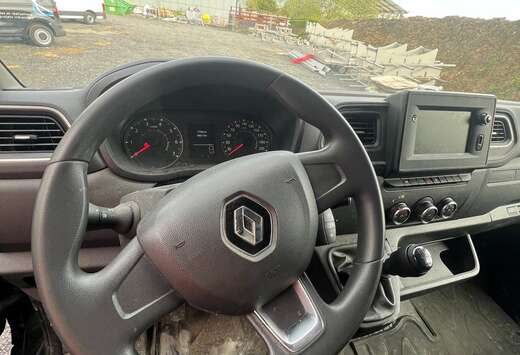 Renault 2.5 D 35 L3H3