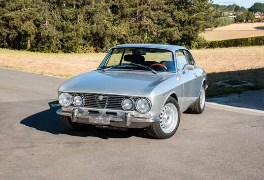 Alfa Romeo GT Veloce Bertone