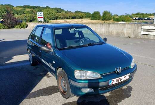 Peugeot 1.4i Color Line