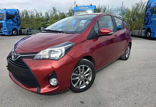 Toyota 1.0i VVT-i Active and pack Live 2