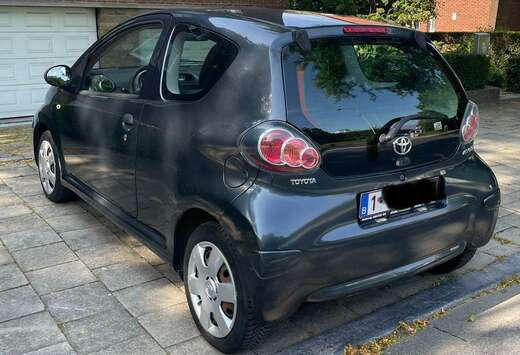 Toyota 1.0i VVT-i prête à immatriculé