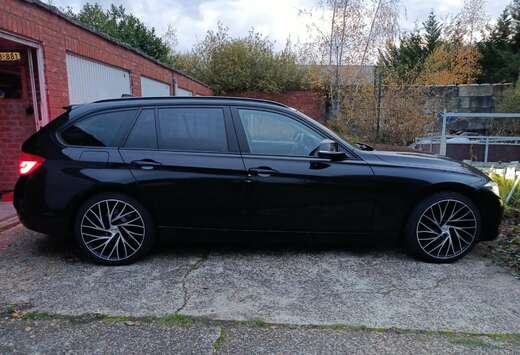 BMW 318i Touring Aut. Sport Line
