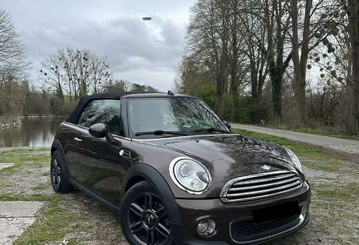 MINI 1.6i / NAVI / CUIR / XENON