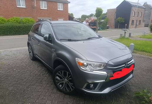 Mitsubishi ASX 1.6 Di-D 2WD Diamond Edition