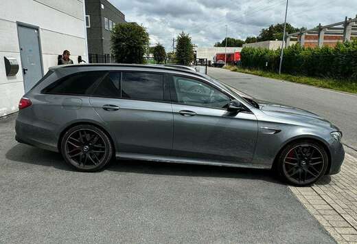 Mercedes-Benz AMG E 63S - BTW wagen - lichte vracht