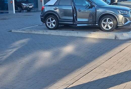 Audi 30 TFSI S line