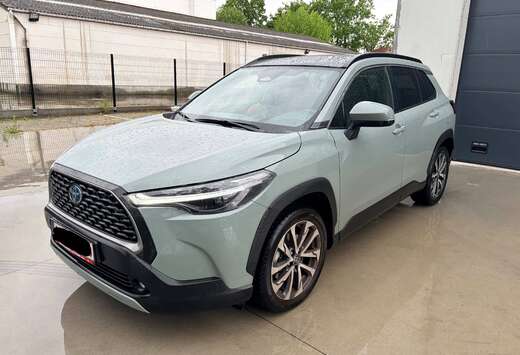 Toyota Corolla Cross Hybrid 2.0 Style + Comfort Pack