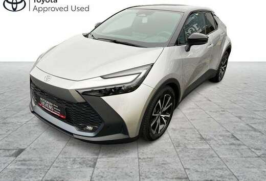 Toyota 1.8 Hyb Dynamic Plus Bi-Tone