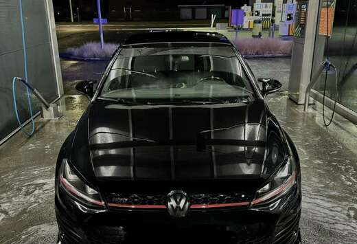 Volkswagen Golf 7 Gti  2.0 TSI Performance DSG