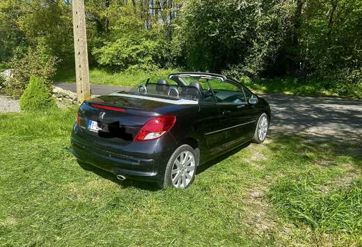 Peugeot 207 CC 1.6 HDi FAP