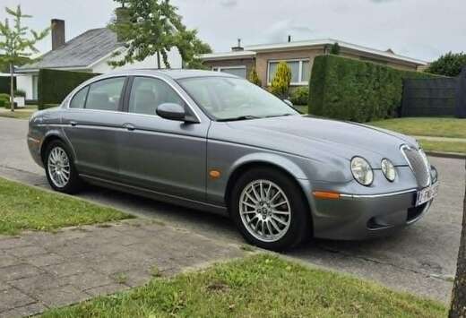 Jaguar S-Type 2.7 Turbo V6 24v Executive