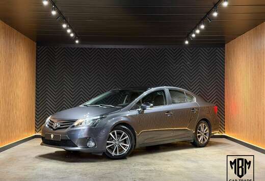 Toyota ✅2.0 D-4D 12 Maanden GARANTIE Navi Trekhaak  ...