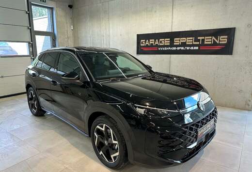 Volkswagen T-Roc 1.5 eTSI mHEV ACT R-Line DSG R-Line