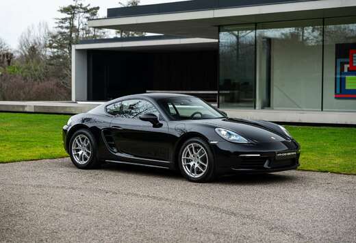 Porsche 1 OWNER/PDK/FULL LEATHER/CARPLAY/SPORT SEATS