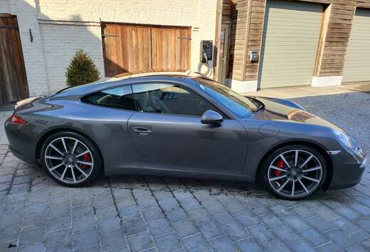 Porsche 911 Carrera PDK