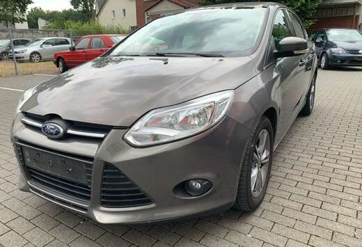 Ford Focus 1.0 EcoBoost ECOnetic Tech. Edition