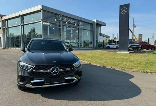 Mercedes-Benz d 4MATIC Coupé - Business line - Car p ...