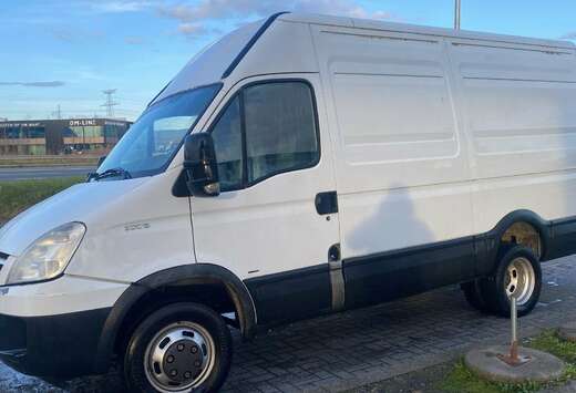 Iveco 50C15V 3.0 TURBO