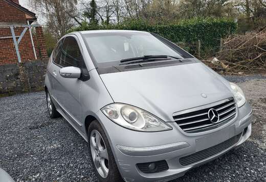 Mercedes-Benz CDI accidenté