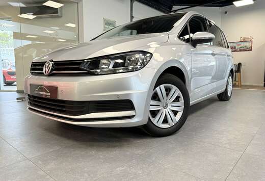 Volkswagen Touran 1.2 TSI * Navi * 7 zitplaatsen