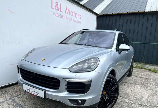 Porsche 3.0i V6 PHEV S Platinum Edition Tiptronic S 3 ...