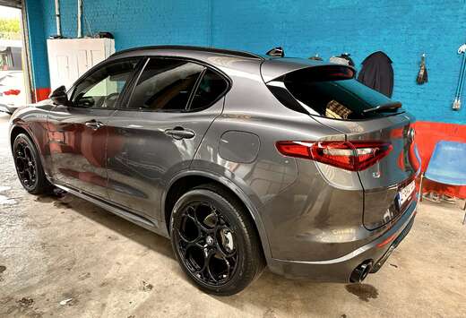 Alfa Romeo 2.2 MJD Q4 Ti