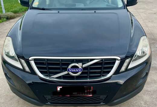 Volvo 2.4D AWD Kinetic