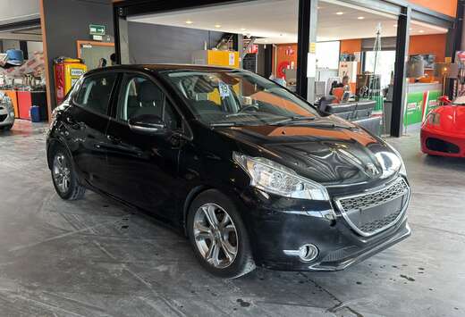 Peugeot 208 1.6 e-HDi Allure STT ETG/12 mois de garan ...