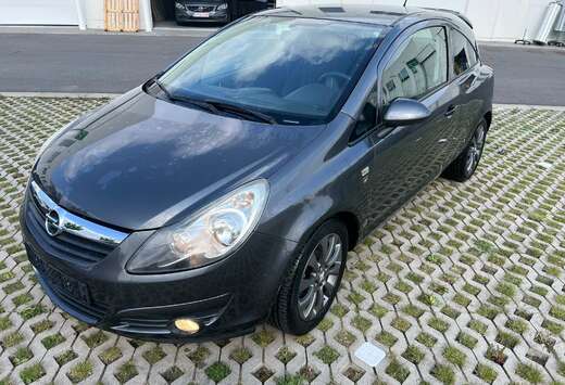 Opel Corsa 1.2i Essentia