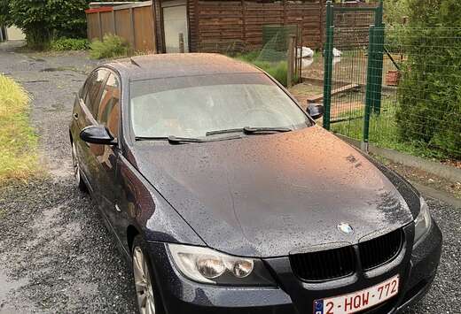BMW 318i