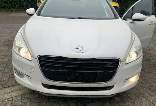 Peugeot SW 2.2 HDi GT Auto