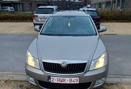 Skoda SW 1.2 TSI Ambiente DSG