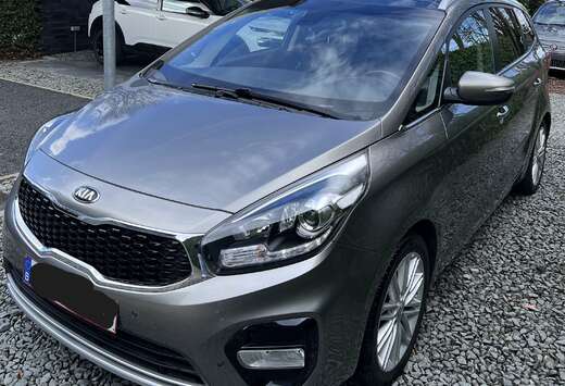 Kia 1.6 navi+   7 ZITPLAATSEN