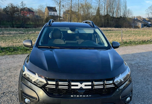 Dacia Sandero Stepway 1.0 TCe Expression
